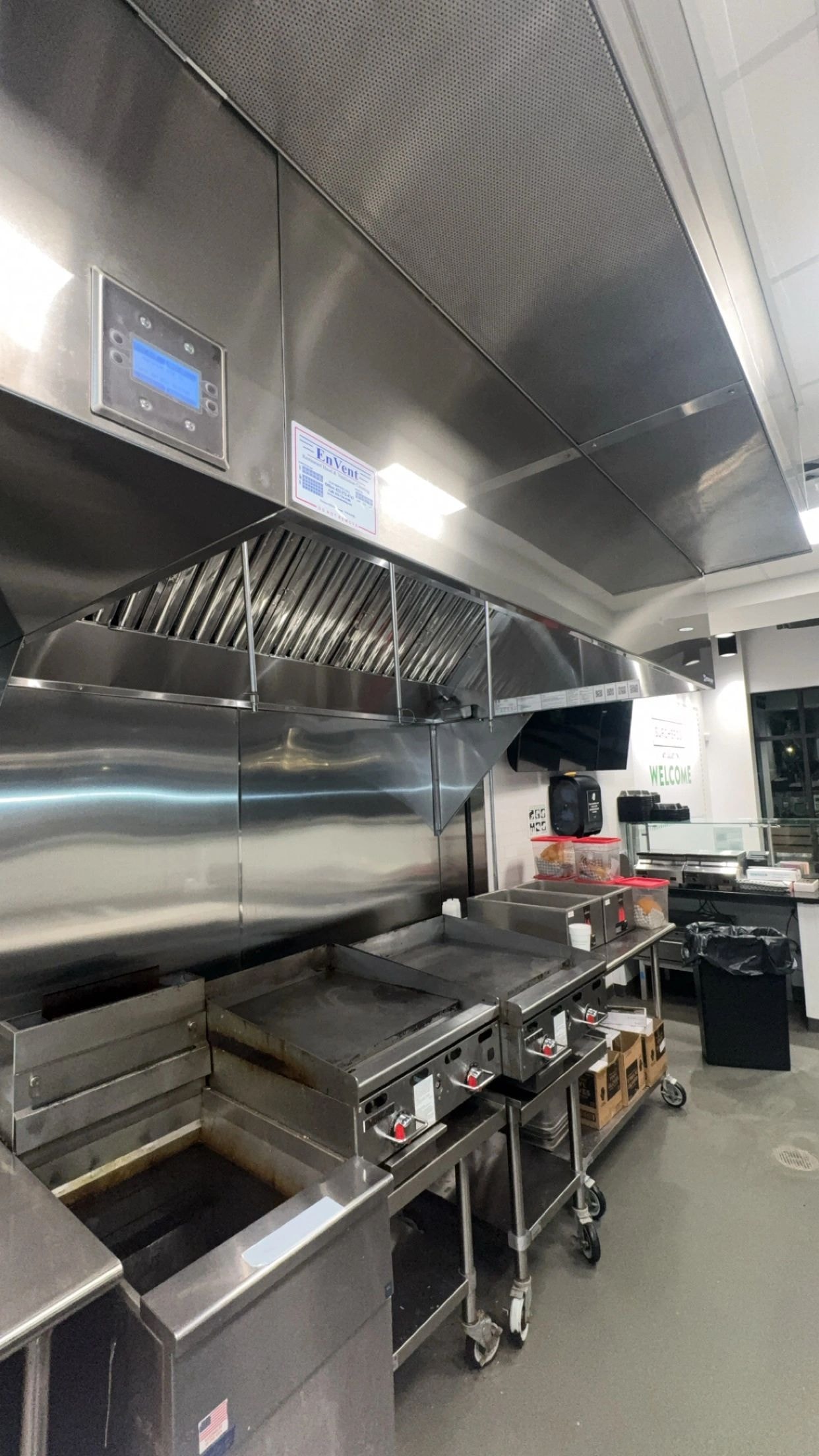 Professional kitchen exhaust hood cleaning